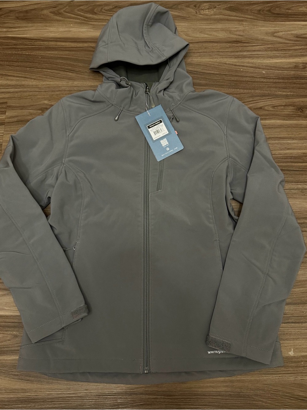NWT white sierra women’s soft shell sz M gray zipper hoodie